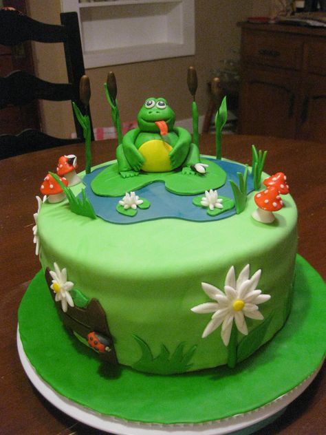 frog cakes | Frog Cakes and Frog Birthday Cakes. - Cake Decorating Community ... Easy Frog Cake, Frog Birthday Party, Frog Cake, Frog Birthday, Frog Party, Frog Stuff, Fantasy Cake, Adult Birthday Cakes, Creative Cake Decorating