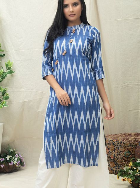 Ikkat Kurta Designs Latest, Ikkat Kurta Designs, Kurti Design Latest, Ikkat Kurti Designs, Long Kurta Designs, Kurti Neck Design, Designs Kurti, Latest Kurti Designs, डिजाइनर कपड़े