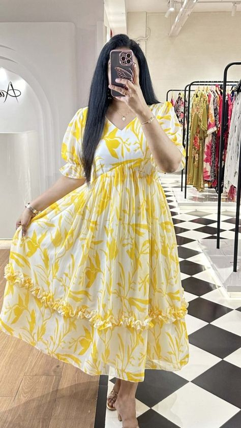 Full Kurti Designs Latest, Cotton Saree Recycle Dresses Indian, One Piece Dress Poses Idea, Rayon Frock Design, Georgette Frocks For Women, Daily Wear Frocks For Women, Floral Frock Designs, Floral Frocks For Women, Georgette Frock For Women