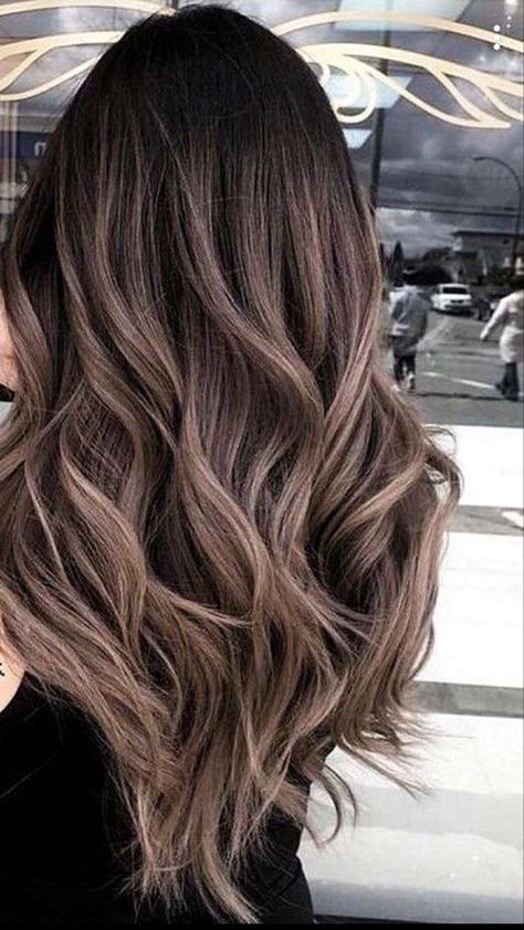 Dark Brown Hair Highlights, Brown Hair Highlights, Hair Highlights Ideas, Highlights For Dark Brown Hair, Highlights Ideas, Gorgeous Hair Color, Brunette Balayage Hair, Brown Hair Balayage, Balayage Brunette