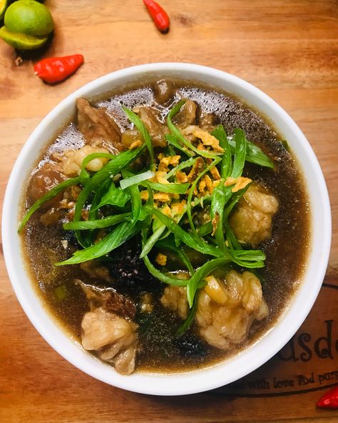 Beef Pares , Filipino dish, Comfort food #BeefPares Beef Pares Filipino, Beef Pares Mami, Beef Pares, Filipino Dish, Filipino Cuisine, Lunch Buffet, Filipino Dishes, Filipino Recipes, Food Cravings