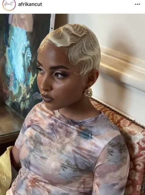 Finger Waves Blonde Hair, Soft Fingerwaves Short Hair, Fingerwaves Short Hair, Blonde Dark Roots, Finger Waves Short Hair, Blonde With Dark Roots, Blonde Short, Finger Waves, Hair Design