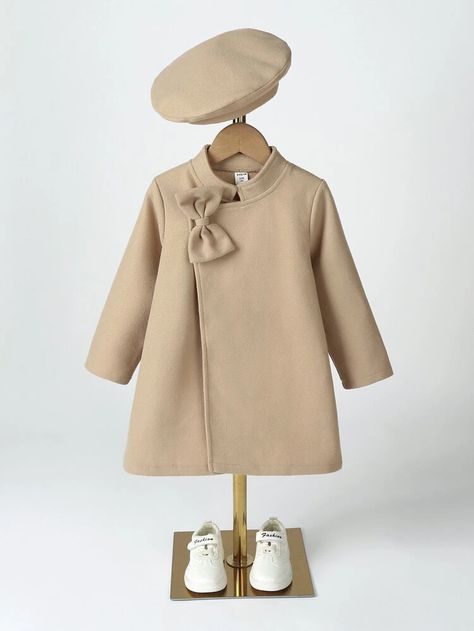 Toddler Girls Bow Front Overcoat & Hat | SHEIN USA Toddler Coats Girl, Shein Kids, Kids Dress Wear, Girls Outerwear, Classic Coats, Kids Coats, Girl Coat, Baby Outfits