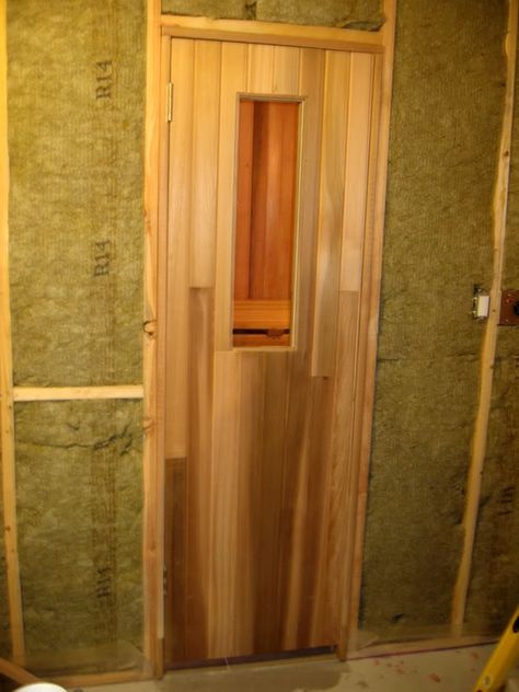 cedar door Diy Sauna Door, Sauna Door Ideas, Modern Outdoor Sauna, Sauna Door, Basement Sauna, Sauna Ideas, Door Plans, Build A Door, Cedar Door