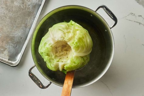 Best Cabbage Rolls, Homemade Cabbage, Boiled Cabbage, Stuffed Cabbage Rolls, Cabbage Rolls Recipe, Stuffed Cabbage, Cooked Cabbage, Beef And Rice, Creole Seasoning