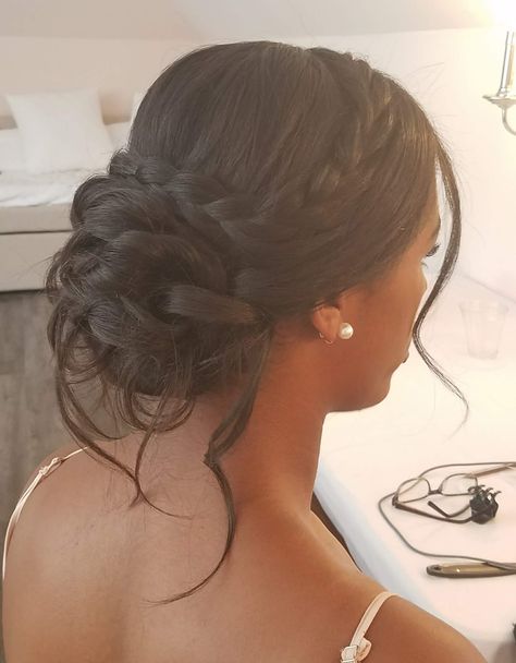 Wedding day hair. #wedding #beautifulhair #hairstyles #hair #style #bride #bridal Cotillion Hairstyles, Debs Hairstyles, Prom Hair Up, Bridesmaid Hair Inspo, Bridemaids Hairstyles, Cute Prom Hairstyles, Formal Hairstyles For Long Hair, Wedding Hair Up, Guest Hair