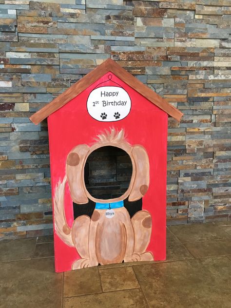 Dog Photo Booth Ideas, Pets Unleashed Vbs Decorations, Dog Event Ideas, Dog Custumes, Puppy Birthday Party Theme, Clifford Birthday Party, Dog Themed Crafts, Dog Themed Birthday, Dog Parade