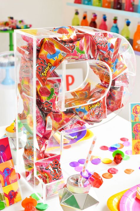 kara's party ideas Candy Store Birthday Party, Candy Display Ideas Party, Ring Pop Party, 90s Candy Table, Candy Display Ideas, Candyland Party Candy Table, Party Favor Display, Acrylic Candy Boxes, Candyland Birthday Party Return Gifts