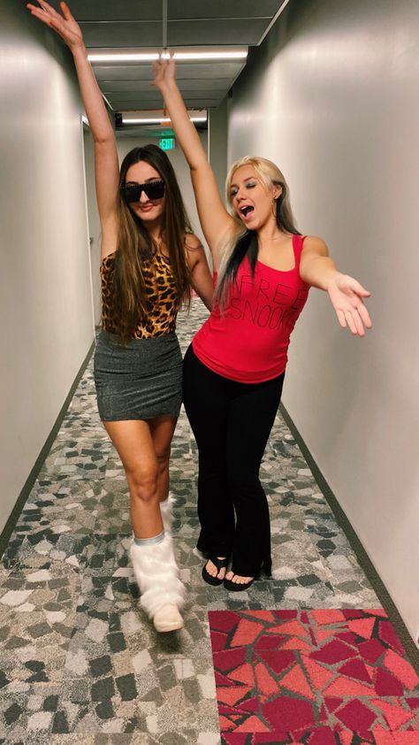 Bestie halloween costume! Jwoww Halloween Costume, Jwoww Costume, Jersey Vs Jersey Shore Spirit Week, Jwow And Snooki Halloween Costume, Snooki And Jwoww Costumes Halloween, Snooki Costume, Snookie Jersey Shore Outfits Halloween, Snooki’s Halloween Costume, Jersey Shore Halloween Costumes