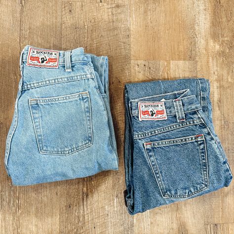 Vintage Rockies denim jeans for retro style #vintageclothing #retrovibes #rockies #denim #jeans #cowgirl #cowgirlstyle #cowgirlfashion Vintage Denim Jeans, 1990's Fashion, Cowgirl Style, Vintage Denim, Boyfriend Jeans, Rocky, Blue Jeans, Retro Fashion, Denim Jeans