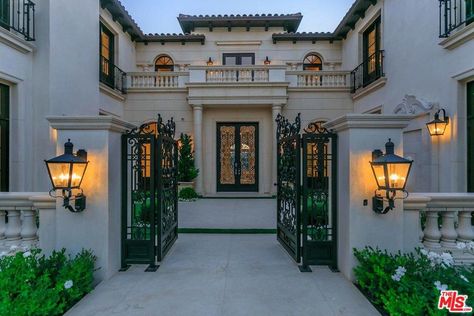 3100 Benedict Canyon Dr, Beverly Hills, CA 90210 | MLS #18-356090 - Zillow Rustic Italian Home, Main Gates, Beverly Hills Mansion, Front Gate Design, Beverly Hills Houses, Tuscan Design, Tuscan Villa, Casas Coloniales, Iron Gates