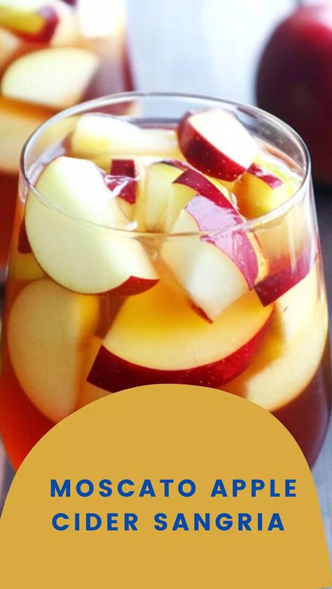 Moscato Apple Cider Sangria – Nosh Table Apple Cider Sangria Recipe With Moscato, Apple Cider Sangria Recipe, Moscato Sangria, Easy Sangria Recipes, Easy To Make Cocktails, Apple Sangria, Cider Sangria, Apple Cider Sangria, Sangria Wine