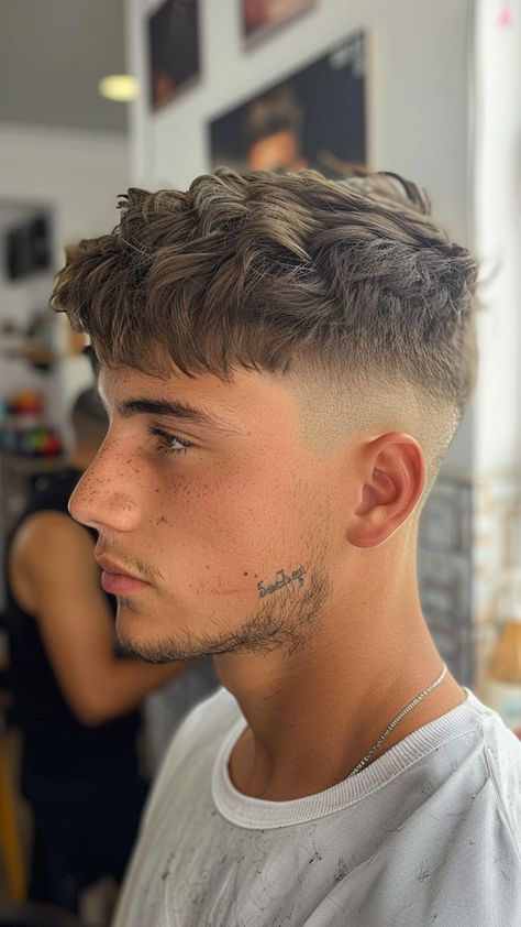 Textures Fringe Haircut Men, Mens Short Fringe Hairstyles, Men’s Hairstyles French Crop, Clipper Cuts Men, Men’s Fades, Textured French Crop Hair Men, Corte French Crop, French Crop Mid Fade, Texture Crop Haircut Men