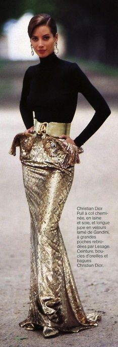 Christian Dior Gold Mermaid Style Skirt..luv it with the Black Top 80s Fashion Editorial, Mode Tips, Original Supermodels, Helena Christensen, Steven Meisel, Gianfranco Ferre, Linda Evangelista, Christy Turlington, فستان سهرة