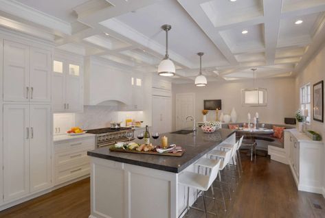 Have a Seat | Bilotta Designers Dish up All the Ways to Dine in your Kitchen! Kitchen With Long Island, Narrow Kitchen, Cabinetry Design, Kitchen Design Trends, Kitchen And Bath Design, Custom Kitchens, Classic Kitchens, Kitchen Trends, Traditional Kitchen