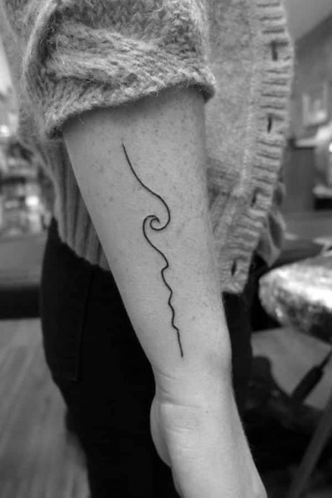 The Meaning Behind The Wave Tattoo And Find Out What It Represents - TattoosWin Tattoo Wave, Tattoos For Women Small Meaningful, Wave Tattoo Design, Coordinates Tattoo, Surf Tattoo, Wave Tattoo, Forearm Tattoo Design, Meaningful Tattoos For Women, Cool Forearm Tattoos