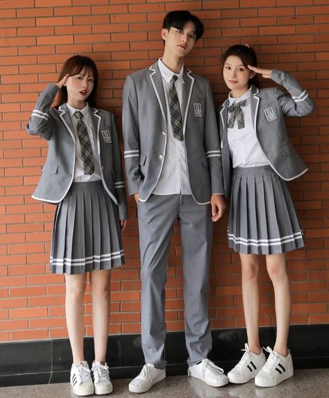 High School Uniform, School Uniform Kids, Outfit Korean Style, School Uniform Fashion, School Uniform Outfits, Class Outfit, Boys School Uniform, School Dresses, Uniform Fashion