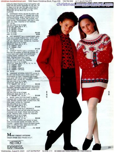 Fashion Timeline, 90s Christmas, Decades Of Fashion, 90s Inspired Outfits, Christmas Party Outfits, 1990s Fashion, Girls Christmas Dresses, Century Clothing, Christmas Catalogs