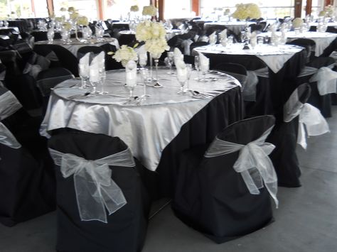 Black and silver wedding at Park Place Black And Silver Themed Wedding, Black And Silver Quinceanera Theme, Black And White Quinceanera Theme, Black And Silver Decorations, Silver Tux, Black And Silver Wedding, Black Silver Wedding, Black Quinceanera, Grad Decor