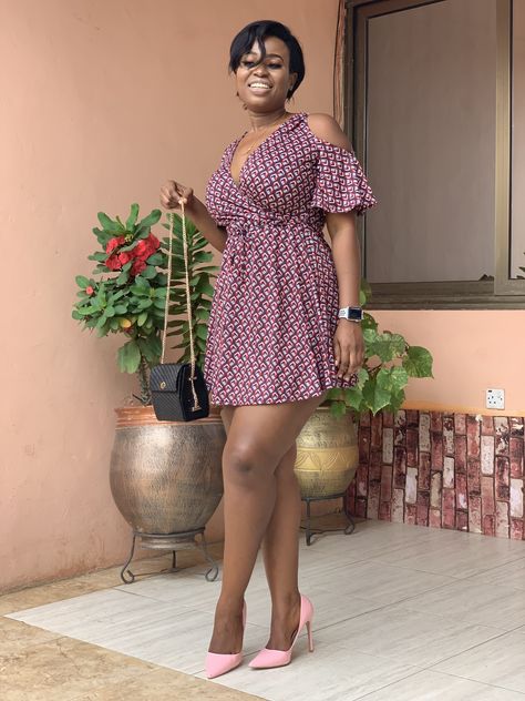 Free Short Gown, Chiffon Short Gown Styles, Short Gown Styles, Stylish Naija, Classy Short Dresses, Ankara Short Gown Styles, Ankara Short, African Fabric Dress, Short African Dresses