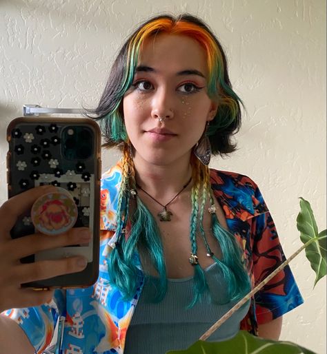 Girl with orange and teal blue hair long braids rat tails short bob with long braids holding phone with plants Short Jellyfish Hair, Jellyfish Hairstyle, Rat Tail Hair, Rat Tails, Jellyfish Hair, Jellyfish Haircut, Fits Inspiration, Dyed Hair Inspiration, Haircut Inspiration