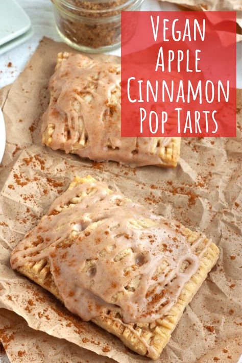 This sweet crispy vegan pop tart recipe has a cinnamon, apple and brown sugar filling, and a simple maple frosting. The perfect buttery pop tart! #veganpoptarts #veganpoptartrecipe #applecinnamonpoptarts #homemadepoptarts Vegan Poptarts, Pop Tart Recipe, Poptart Recipe, Smoothies Vegan, Maple Frosting, Vegan Baking Recipes, Vegan Apple, Pop Tart, Desserts Vegan