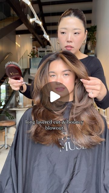 Laura Kim on Instagram: "The timeless classic for the iconic 
@emily_kaufman_ 🤎

Long layered cut & bouncy blowout that boosts your mood instantly 
.
.
.
.

#longhair #hair #haircut #layeredhaircut" Blowout On Medium Length Hair, 70s Long Hairstyles, Blowout Hair Long, Big Bouncy Blowout, Voluminous Blowout, Bouncy Blowout, Long Layered Cuts, Layered Cut, Blowout Hair