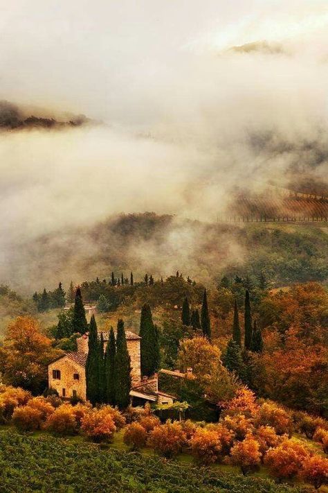 Magic Places, Toscana Italia, Under The Tuscan Sun, Italian Countryside, Places In Italy, Voyage Europe, Italy Photo, Tuscany Italy, Places Around The World