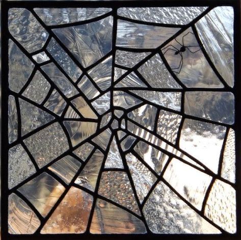 the amazing spiderman, gweter, gwen stacy, peter parker Heart Spiderweb, Moodboard Images, Wire Spider, The Amazing Spiderman, Whimsy Goth, Dark Home Decor, Dark Home, Black Jack, Stained Glass Panel