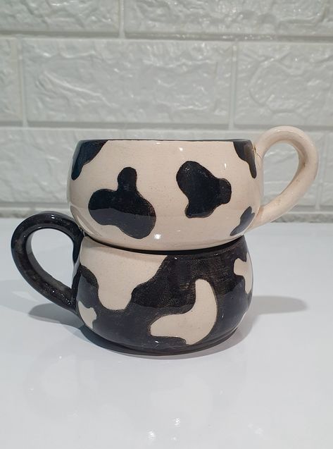 Handmade Cow Print Pottery Coffee Cup Cow Print Pottery, Cow Pottery, Pottery Slips, Pattern Pottery, Ceramic Cow, Couple Black, Color Me Mine, Cow Mug, Cow Spots