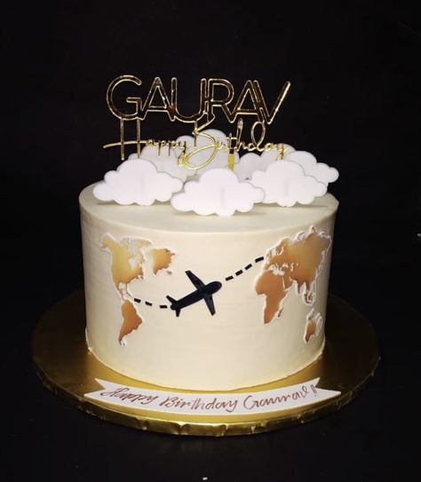 Birthday cake for the ones who’s pursuing aviation or is a pilot Aviation Birthday Cake, Pilot Cake Design, Cake For Pilot, Pilot Graduation Party Ideas, Pilot Cake Ideas, Aviation Cake Ideas, Pilot Theme Cake, Pilot Birthday Cake, Degree Cake