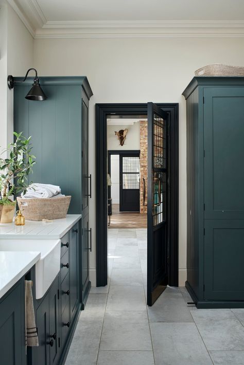 Kitchen Neptune, Antique Mirror Splashback, Neptune Kitchen, Kent Homes, Kitchen Triangle, Solid Wood Kitchens, Edwardian House, Sleek Kitchen, Boot Room