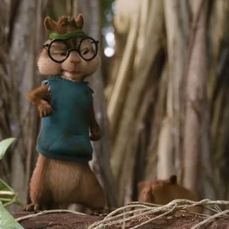 Simon Chipmunk Jungle, Simone Alvin And The Chipmunks, Simon From Alvin And The Chipmunks, Simon Alvin And The Chipmunks, Simon Chipmunk, Ginger Characters, Simon Seville, Alvin And Chipmunks, Chipmunks Movie