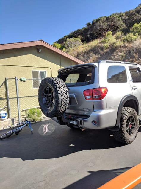 Click this image to show the full-size version. Toyota Sequoia Lifted, Toyota Sequoia Off Road, Sequoia Car, Toyota Sequioa, Compact Trucks, Custom Lifted Trucks, Off Road Camping, Toyota Suv, Trucks Lifted Diesel