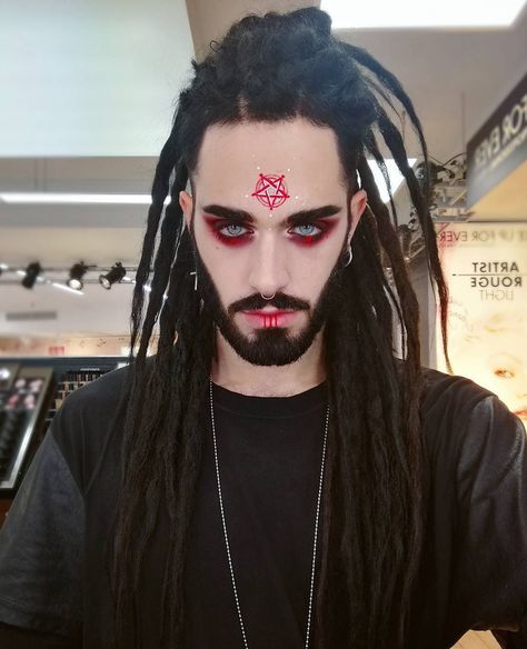 @noah.faun Demon Halloween Costume, Evil Makeup, Mens Halloween Makeup, Halloween Hombre, Devil Makeup, Creepy Halloween Costumes, Face Awards, Monster Makeup, Angel Makeup