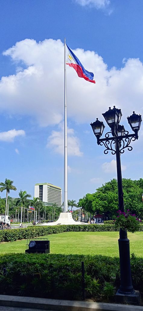 Philippine Flag #Manila #Philippines #Philippineflag #Flag #Photography #History #LovePhilippines Flag Ceremony Philippines, Philippines Flag Aesthetic, Phillipines Flag Aesthetic, Manila Aesthetic, Philippines Aesthetic, Phillipines Travel, Flag Photography, Philippines Flag, International Passport