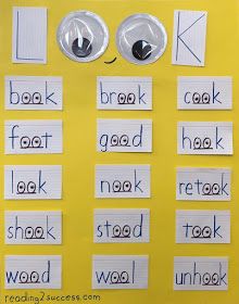 How To Teach Oo Sound, Oo Words Activities, Oo Digraph Activities, Double Oo Words, Teaching Oo Sound, Oo Anchor Chart, Oo Sound, Oo Words, Digraphs Activities