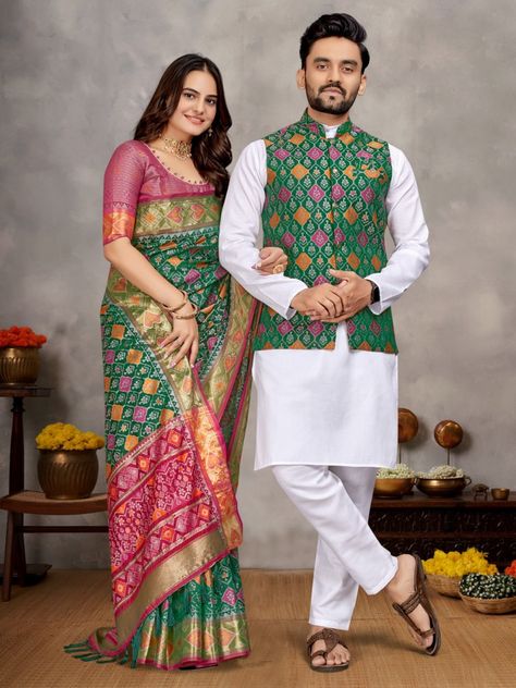 WTX MOH-MAYA SINGLES AVAILABLE 👨 Men's Kurta + Koti & Women Saree 👧 🥼🥻Fabric Details🧶🧵🪡 Koti Fabric :- Jecard Weaving Silk Kurta Fabric :- Cotton fabric 👖Pant :- Cotton fabric 👘Saree Fabric :- Jecard Weaving Silk 🤷🏻‍♂️Men Size :- *M, L, XL, 2XL Kurta Koti, Kurta Pajama With Jacket, Couple Dresses, Sequins Lehenga, Ethnic Wear Indian, Navratri Dress, Couple Matching Outfits, Sequin Saree, Mother Daughter Dress