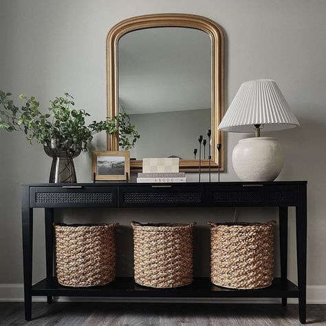 Entryway Console Table Decorating, Black Console Table Decor, Shelf Above Couch, How To Decorate A Sideboard, Summer Room Ideas, Woman Bedroom Ideas, Grown Woman Bedroom Ideas, Credenza Decor, Welcoming Entryway