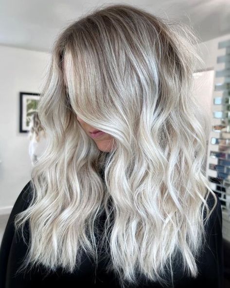 Blonde Summer Hair, Ash Blonde Hair Color Ideas, Ash Blonde Hair Dye, Ash Blonde Hair Color, Light Ash Blonde Hair, Ash Blonde Hair Balayage, Ashy Blonde Hair, Ice Blonde Hair, Bright Blonde Hair