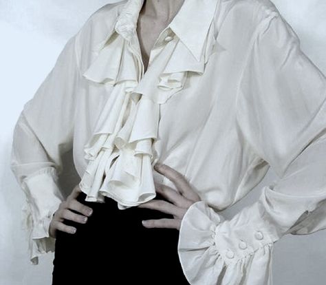 Ruffle Shirt Men, Light Academia Outfit, Frilly Shirt, Victorian Shirt, Poet Shirt, Adventure Zone, Blouse Man, The Adventure Zone, Ruffle Shirt