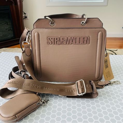 Steve Madden  BEVELYN bag. Mushroom colored tan greyish Steven Madden Bag, Steve Madden Bevelyn Bag, Steve Madden Bag Outfit, Steve Madden Bags Handbags, Steve Madden Bevelyn, Crossbody Steve Madden, Steve Madden Outfits, Steve Madden Crossbody Bag, Tik Tok Famous