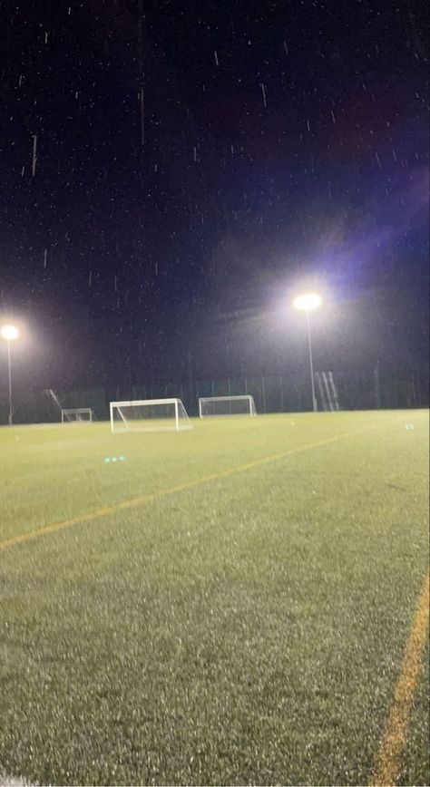 Soccer Pitch, Soccer Season, Night Rain, Rain Wallpapers, Football Pitch, Classy Aesthetic, Soccer Pictures, Football Field, Anime Shadow