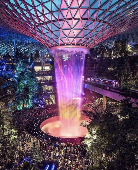 Jewel Changi Airport, Changi Airport Singapore, Changi Airport, Harry Potter Feels, Singapore Travel, New Times, Exterior Ideas, Space Needle, Beautiful Buildings