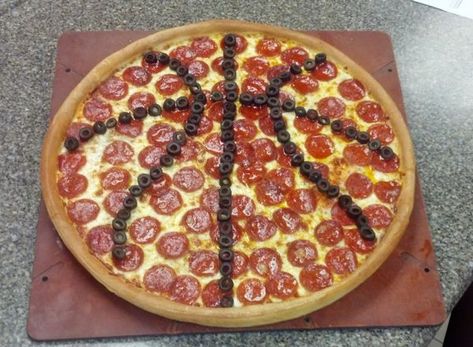 Basketball Party Ideas, Basketball Food, Basketball Snacks, Basketball Party Food, Basketball Treats, Basketball Themed Birthday Party, March Madness Parties, March Madness Basketball, Ball Birthday Party