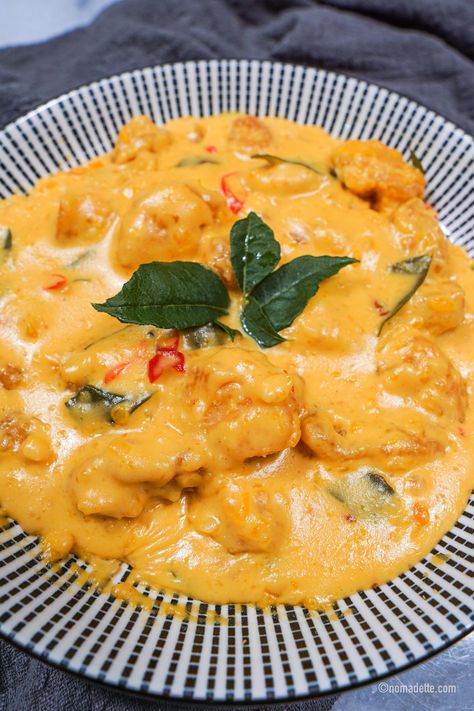 Salted Egg Sauce Recipe, Salted Egg Chicken Recipes, Salted Duck Egg Recipe, Salted Egg Recipe, Salted Egg Chicken Wings, Snail Recipes, Salted Egg Yolk Recipe, Salted Egg Yolk Sauce, Salted Egg Chicken