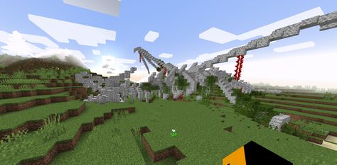 This is the dragon skeleton i made. Do you like it? Minecraft Dragon Skeleton Build, Minecraft Dragon Skeleton, Minecraft Skeleton, Dragon Skeleton, Giant Skeleton, Small Cottage, Do You Like It, Minecraft Houses, The Dragon