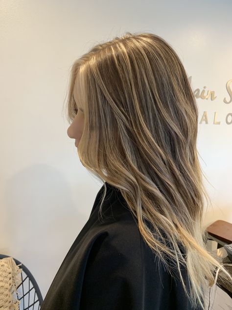 T Foil Highlights, Brunette Hair With Foils, Traditional Foil Highlights, Full Foil Highlights Blonde Low Lights, Full Foil On Brown Hair, Half Head Of Foils Brunette, Foil Work Hair, Partial Foil Highlights Brunette To Blonde, Full Head Of Blonde Foils On Brown Hair