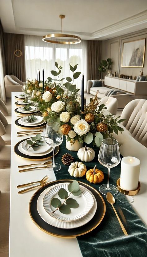 Elegant Fall Dining Table Decor, Green Fall Decor, Christmas Table Decorations Ideas, Christmas Dining Table Decorations, Modern Thanksgiving Table, Simple Thanksgiving Table Decor, Thanksgiving Dinner Table Setting, Rimmed Plates, Fall Dining Table Decor