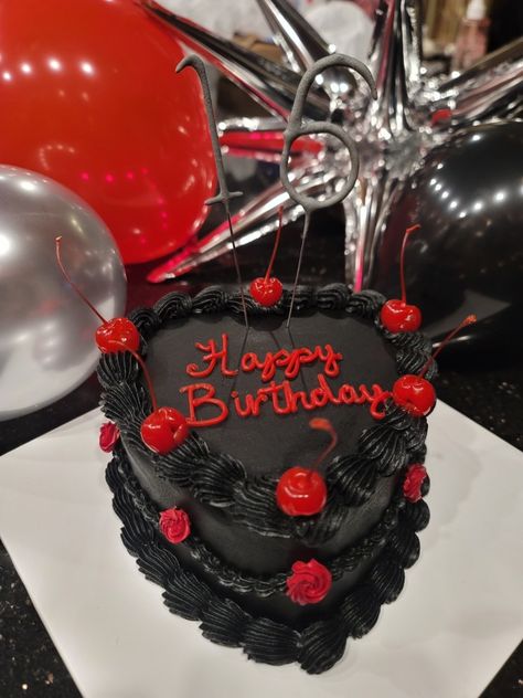 Red And Black Birthday Cakes For Women, Mocktails Girly, Red And Black Cakes Birthday, Red And Black 21st Birthday Party, Black And Red Themed Party, Red And Black Sweet 16 Cake, Black And Red 18th Birthday, Red And Black 18th Birthday Party, Red And Black Themed Birthday Party